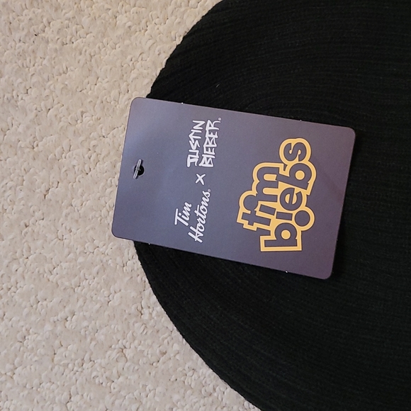 NWT - Tim Biebs Toque/hat/beanie - Picture 3 of 6
